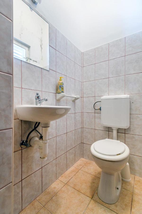 Apartmant Prosika Паг Екстериор снимка