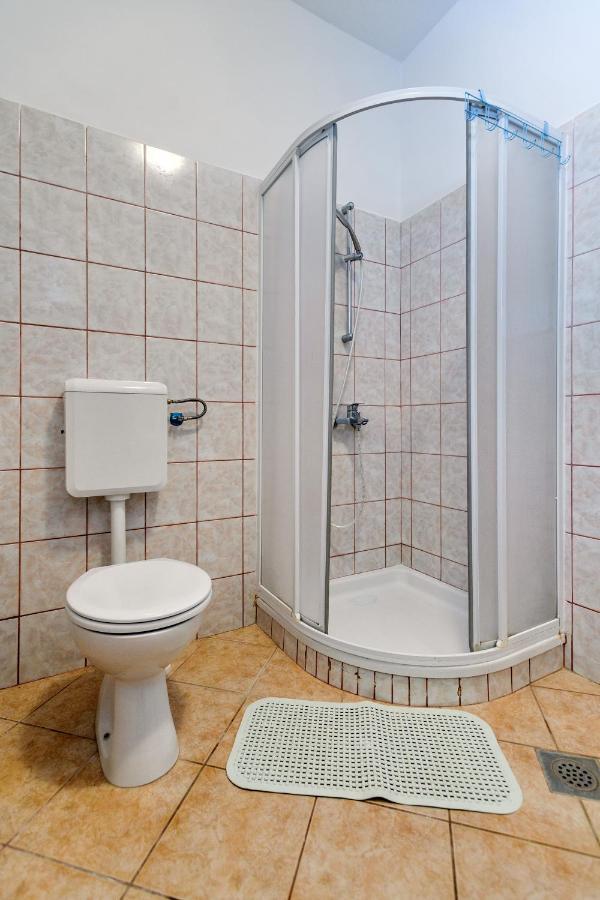 Apartmant Prosika Паг Екстериор снимка