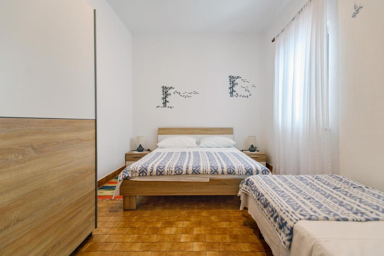 Apartmant Prosika Паг Екстериор снимка